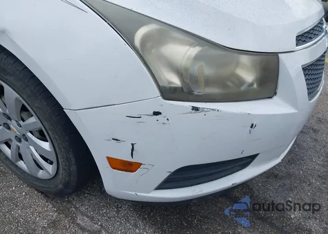 2011 Chevrolet Cruze Ls z USA, uszkodzony, nr VIN 1G1PC5SH8B7222360